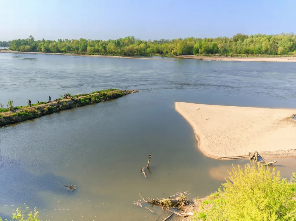 Malownicze tereny nad Świdrem