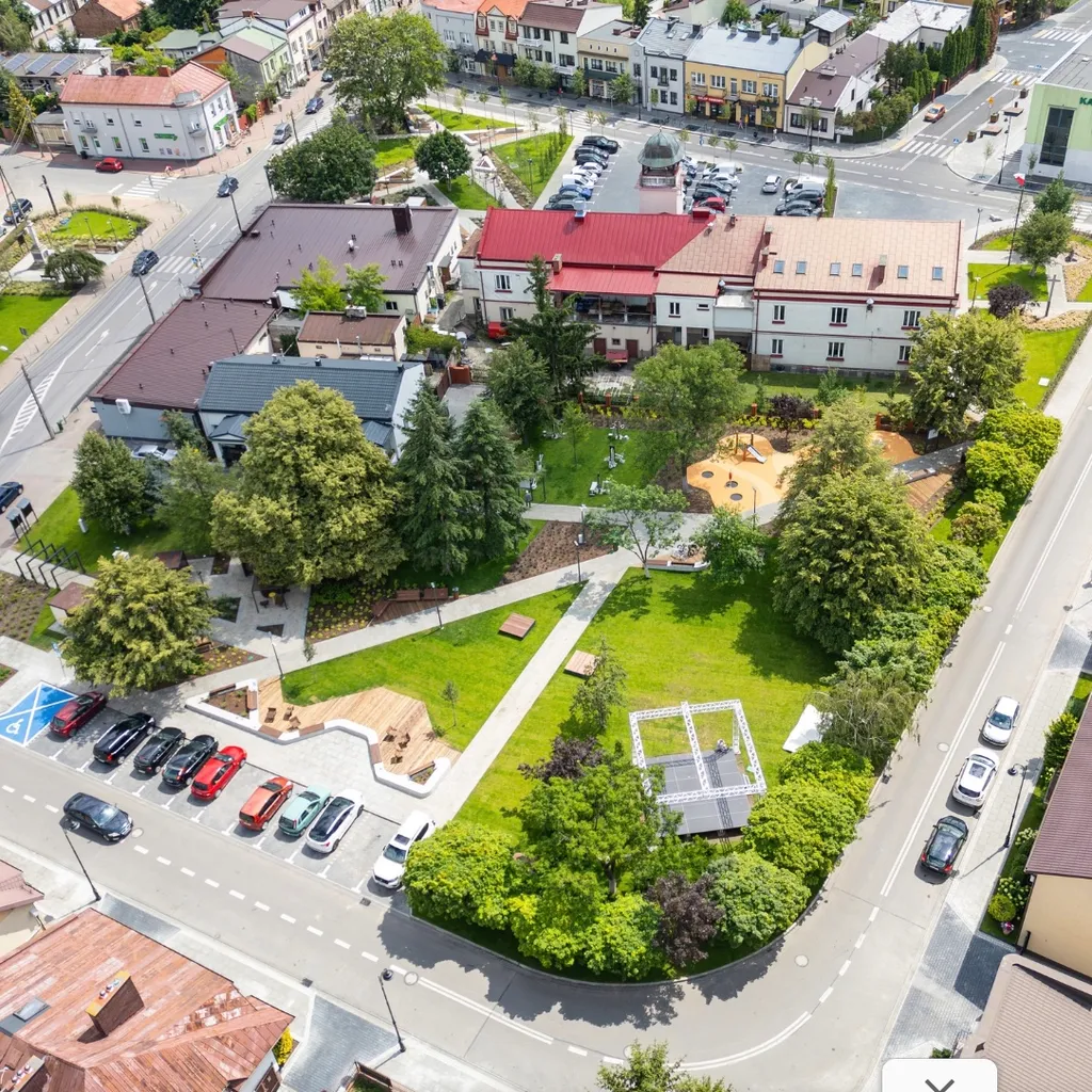 Nowy Rynek w Karczewie